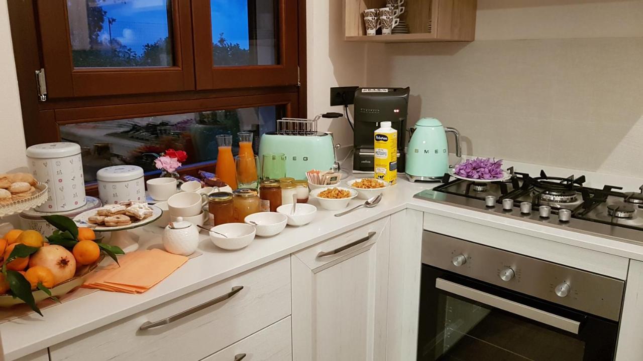 B&B Al Civico16 Guspini Eksteriør billede